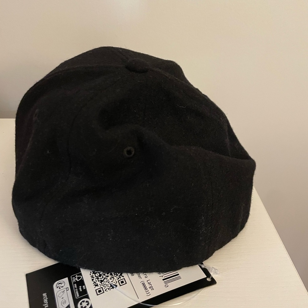 Arc’teryx Wool Ball Cap, never worn new with tags